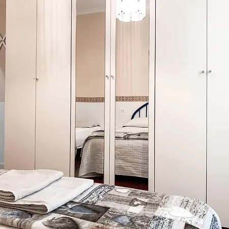 Nido Apartment *